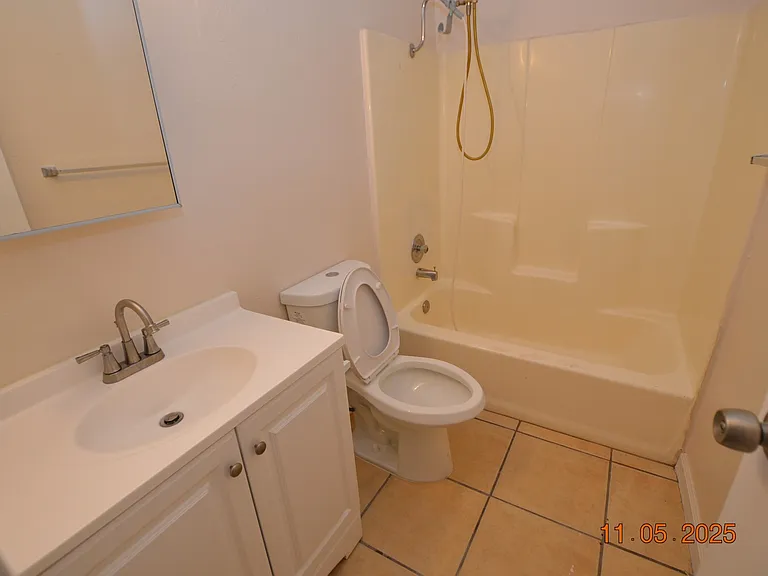 3240 N Mary Dee Ave #D — Photo 7