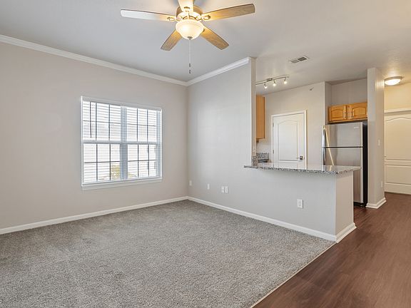 5th image of 12860 University Cres APT 3C