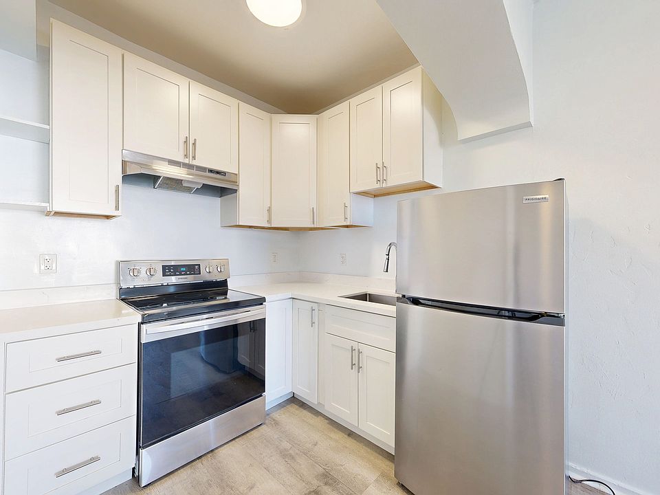 1st image of 723 Ellis St #406