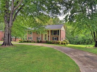 13 Lynwood Cir, York, SC 29745