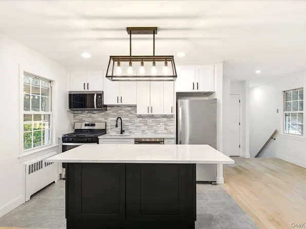 4 Fieldstone Drive #60, Hartsdale, NY 10530