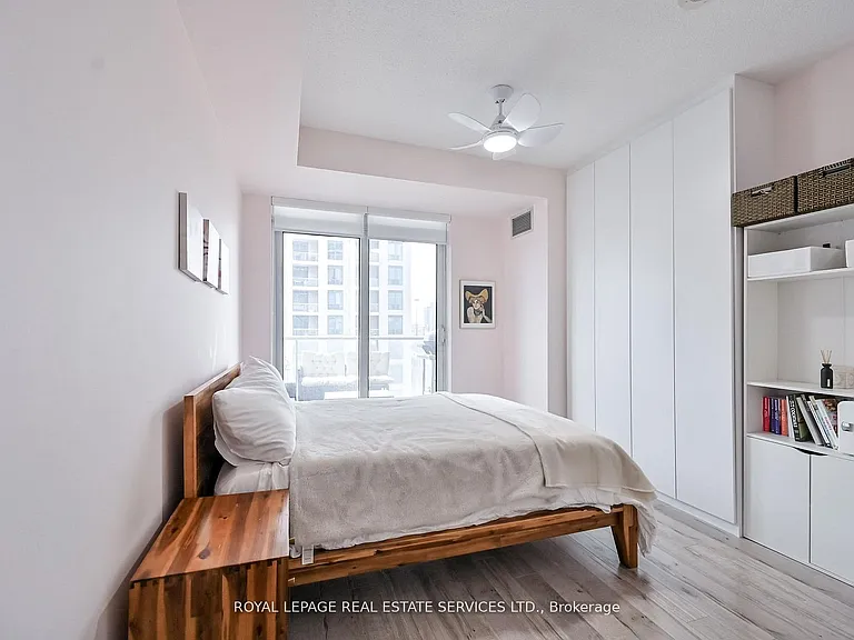 2083 Lake Shore Blvd W #1113 — Photo 17