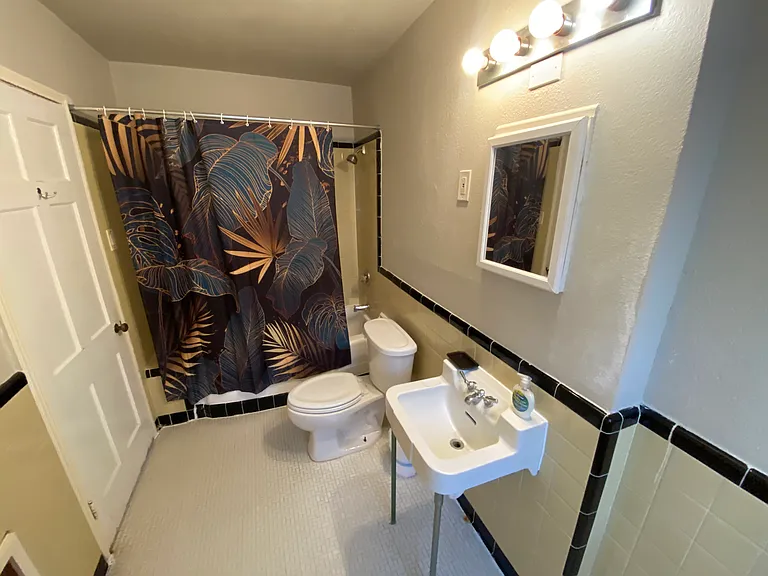 2285 Long St #3 — Photo 6