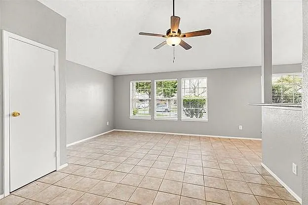 5406 Rivergate Dr — Photo 5