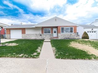 1108 Lincoln St, Pekin, IL 61554