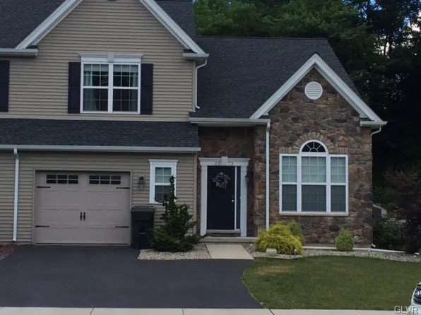 2273 Creekside Dr, Coplay, PA 18037