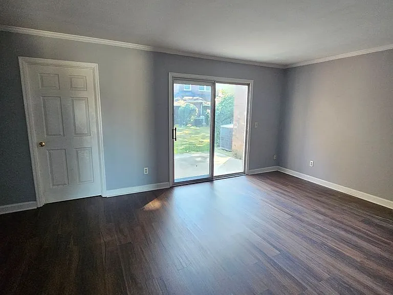 223 Rutledge Pl — Photo 6
