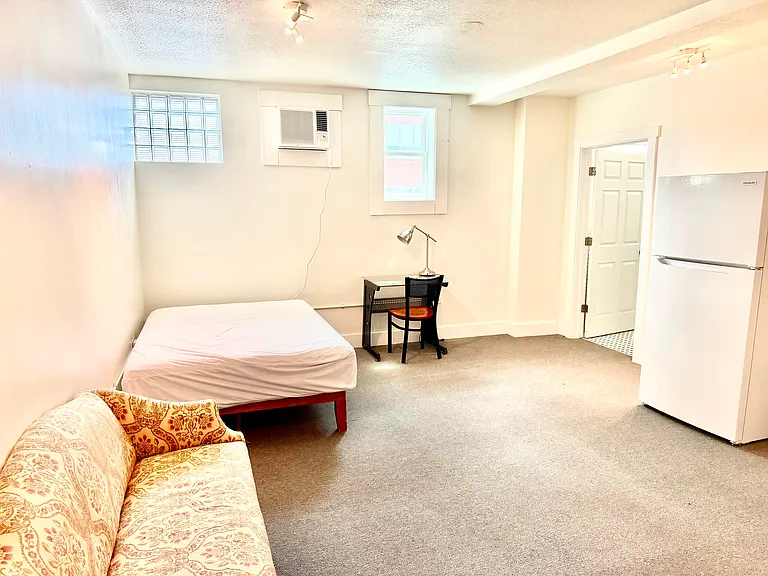 416 E Main St #306 — Photo 15
