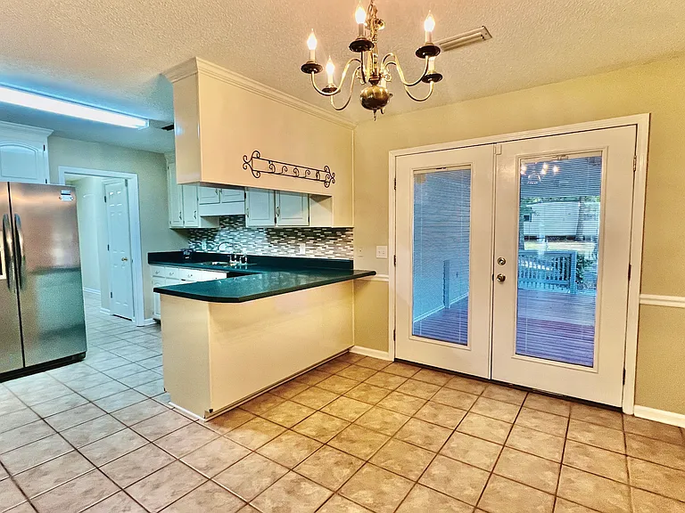 103 Darlington Cir — Photo 11