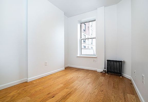 4th image of 308 Kosciuszko St #4I