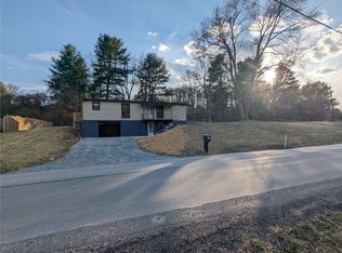 218 Reservoir Rd, Apollo, PA 15613