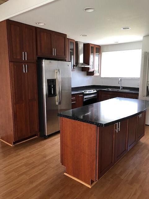 2nd image of 4886 Kilauea Ave APT 4