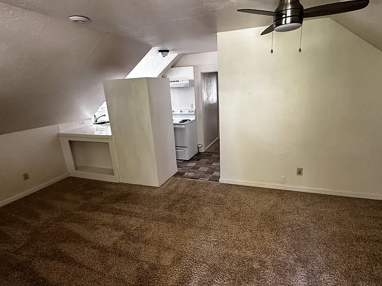 5975 Sacramento Ave — Photo 8