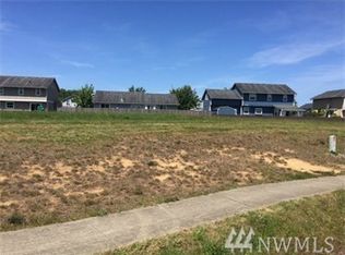 524 Woodside Rd, Cosmopolis, WA 98537