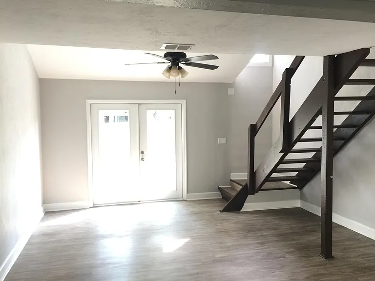 1005 Sharer Ct #6 — Photo 5