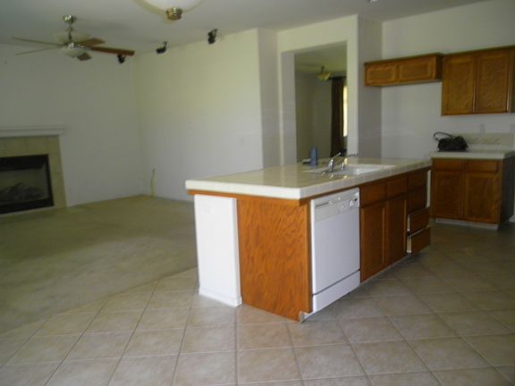 5th image of 6314 W Ceres Ave