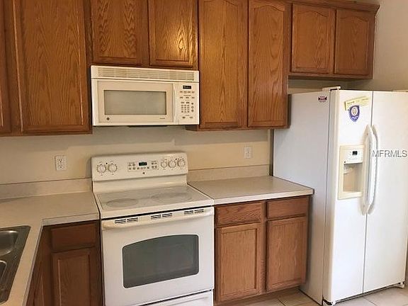 4th image of 10648 Savannah Wood Dr #95