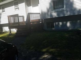 15 Hemon Cobb Rd, Windham, ME 04062