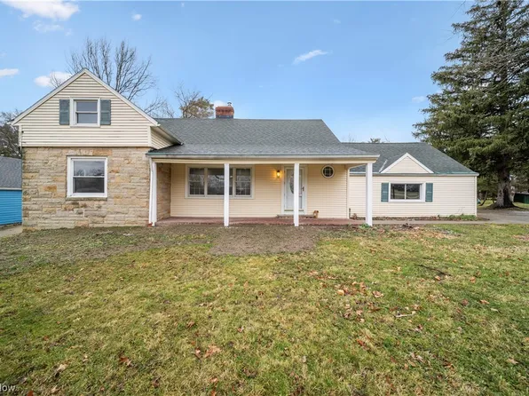 5203 Ridgebury Blvd, Lyndhurst, OH 44124