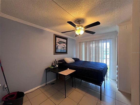 4th image of 126 BLUE POINT WAY #100