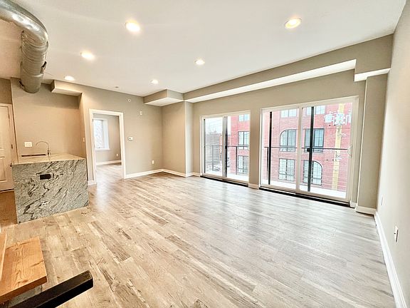 4th image of 1830 Frankford Ave Floor 3