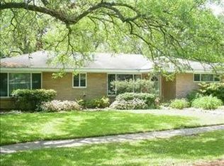 10100 Walden Dr, River Ridge, LA 70123