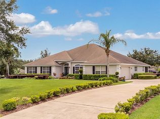 36303 Barrington Dr, Eustis, FL 32736