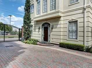 1517 Haddon St, Houston, TX 77006