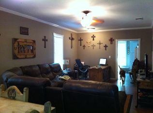 1013 Bunny Rabbit Rd, Athens, TX 75751