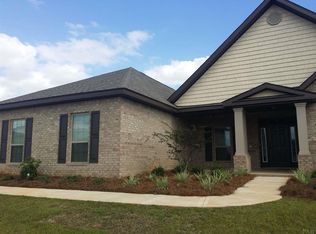 2925 Carrington Lakes Blvd, Cantonment, FL 32533