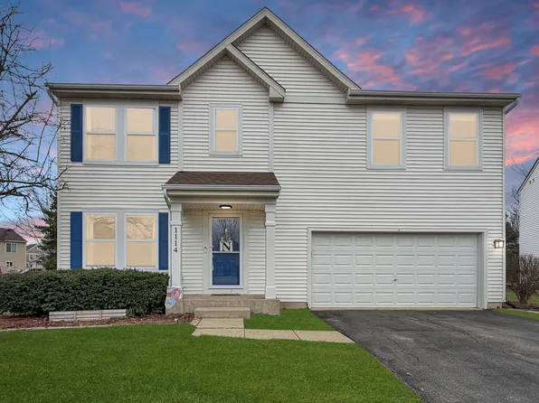 1114 Port Royal Rd, Hampshire, IL 60140