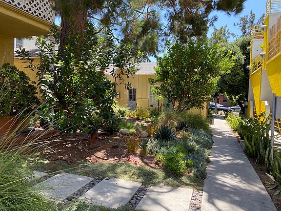 5th image of 835 Pacific St #7