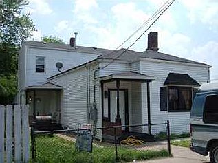 1st image of 3022 Rowan St