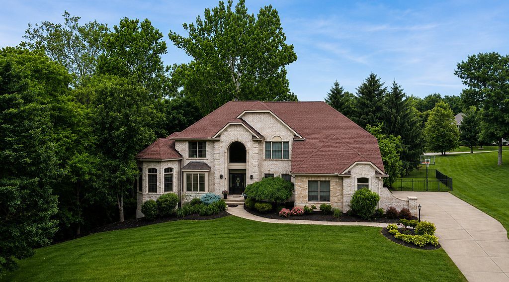 10299 Ryans Way - Property Image