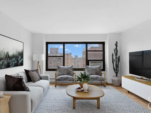 21-36 33rd Rd #14B, Astoria, NY 11106