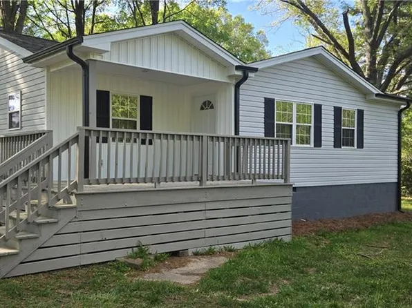 205 Cicero Trl, Eden, NC 27288