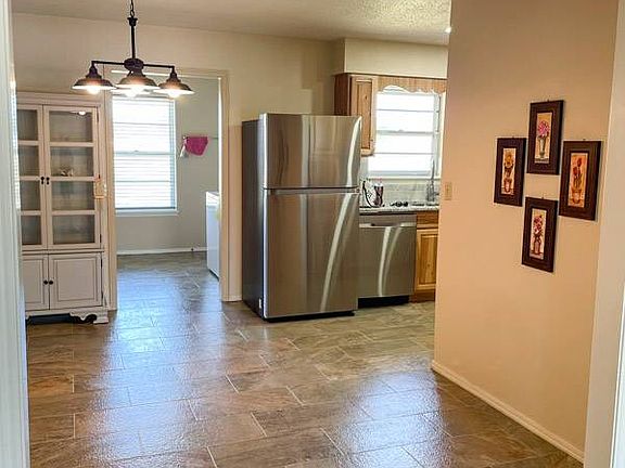 2nd image of 2310 Indian Dr
