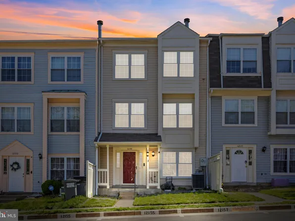 12155 Old Salem Ct, Woodbridge, VA 22192