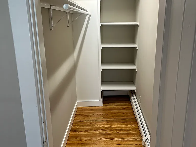 119 Main St #4 — Photo 8