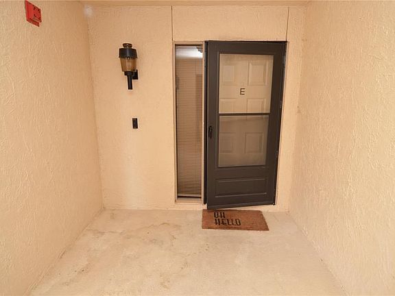 4th image of 6330 Grand Bahama Cir APT E