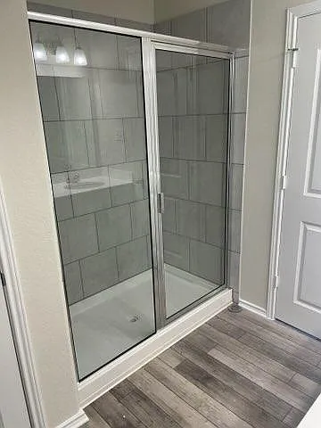 3 bed, 2.5 bath, 2450 sqft, $2,400 — Photo 4