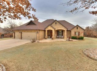 3487 Rustic Holw, Guthrie, OK 73044