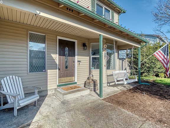 3rd image of 9618 NE 133rd Ave