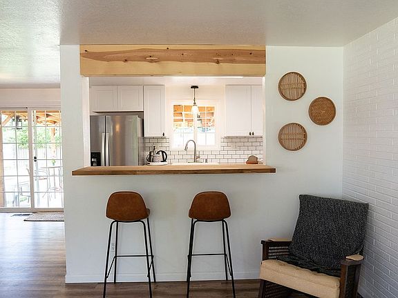Butcher block bar