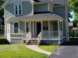 7 Bradford St, Barrington, RI 02806