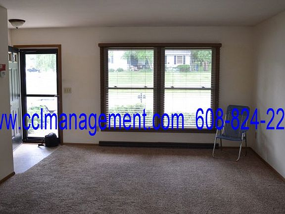 4th image of 6606 Columbus Dr