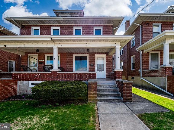 2nd image of 1336 Fern Ave