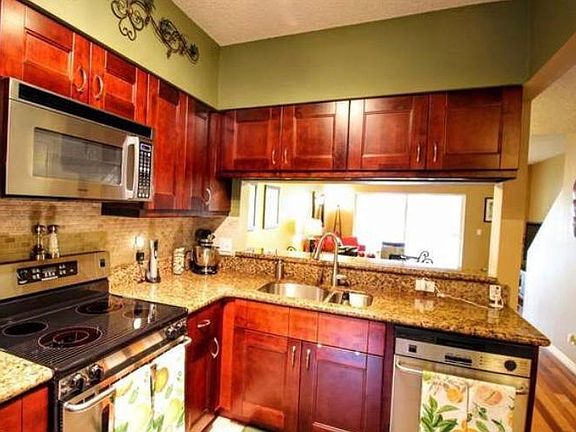 3rd image of 12270 SW 27th St #12270