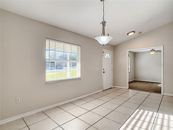 4th image of 1548 Naples Cir