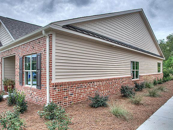 4th image of 4148 South Harbor Circle SE #2